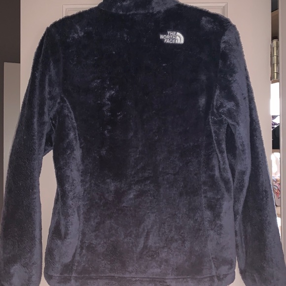 North face fuzzy fleece jacket - Picture 2 of 4